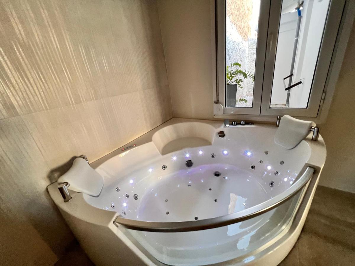 Perla Coco Jacuzzi Suites La Canée Extérieur photo